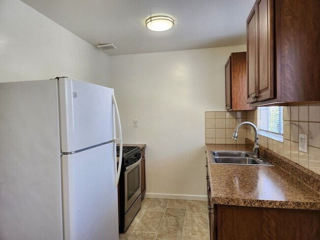 Interior Photo - #517