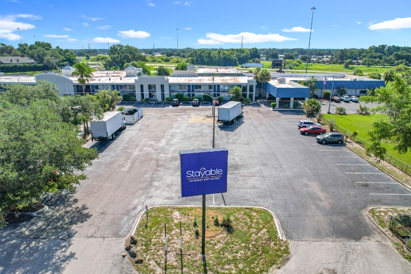 Building Photo - 4645 N Socrum Loop Rd