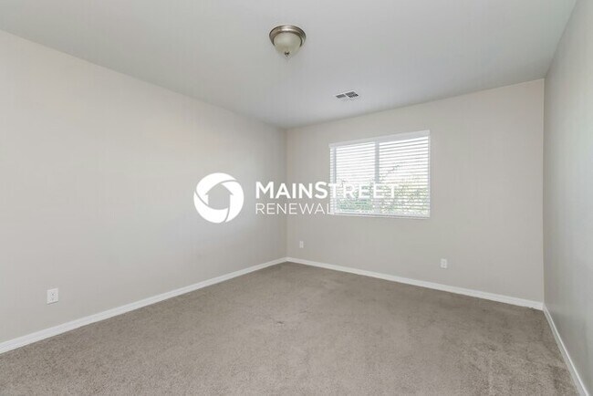 Building Photo - 3 Bedroom Pet-Friendly Home in Phoenix, AZ...