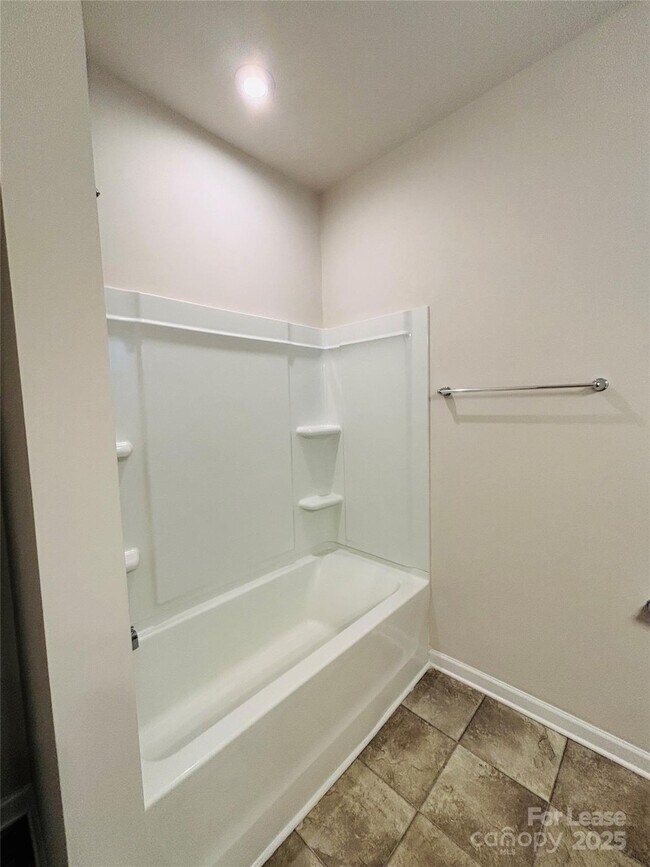 Building Photo - 3147 Cheyney Park Dr