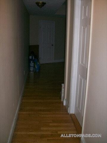 Building Photo - 17 Highgate St