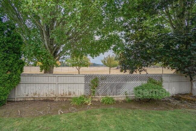 Building Photo - 2607 SE 175th Ave