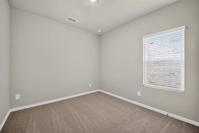 Building Photo - 512 Dorothy Dr