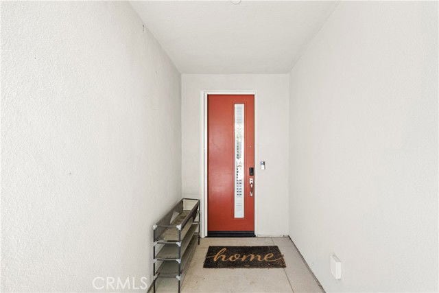 Building Photo - 120 Novel