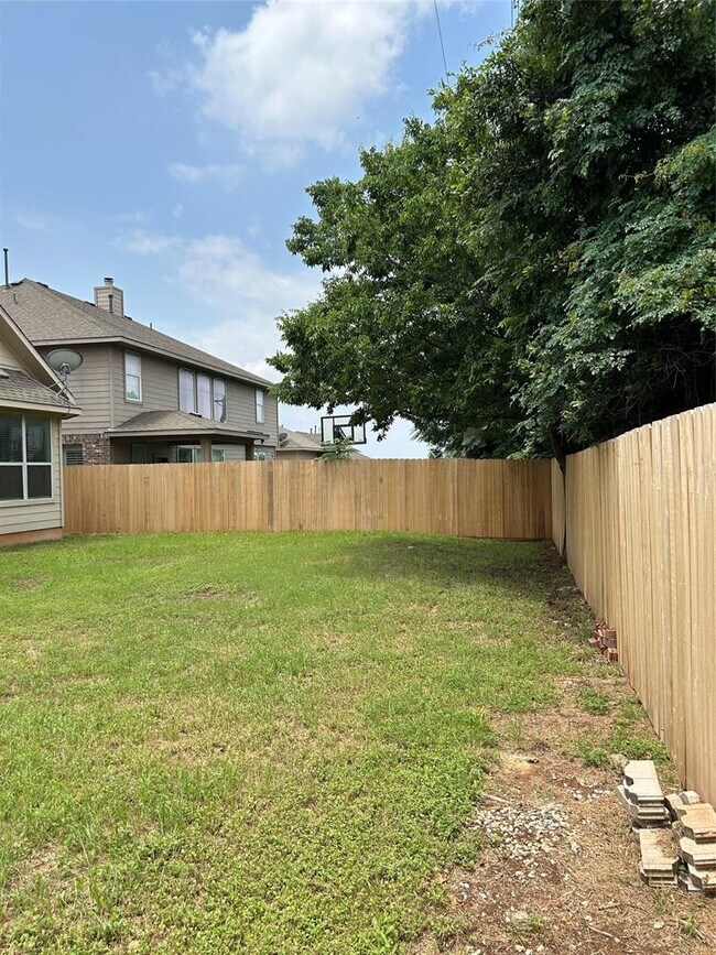 Building Photo - 1374 Red Stag Pl