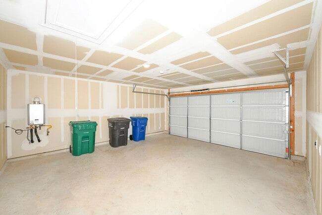 Building Photo - SA- Texas A&M Area / Vida Subdivision