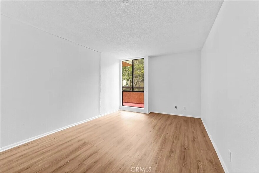 Building Photo - 4040 Via Marisol