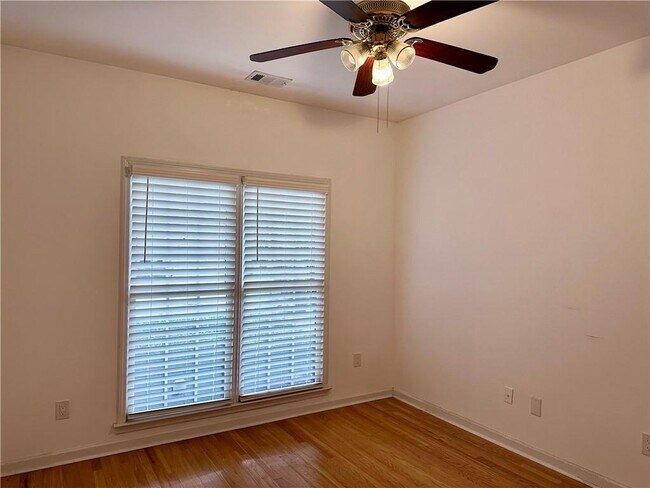 Building Photo - 4455 Mariners Ridge