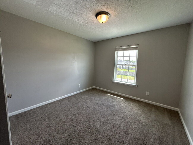 Building Photo - Home for Rent