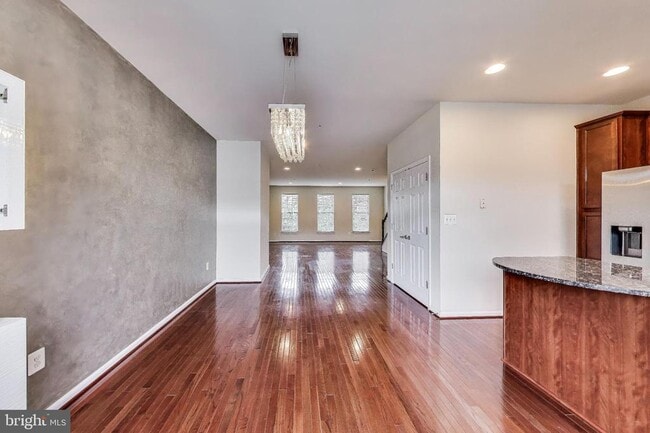 Building Photo - 2133 Little Sorrel Way