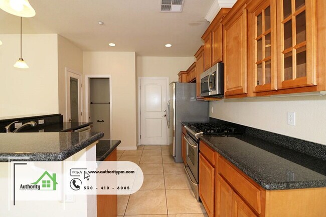 Building Photo - 2987 Sinaloa Trail
