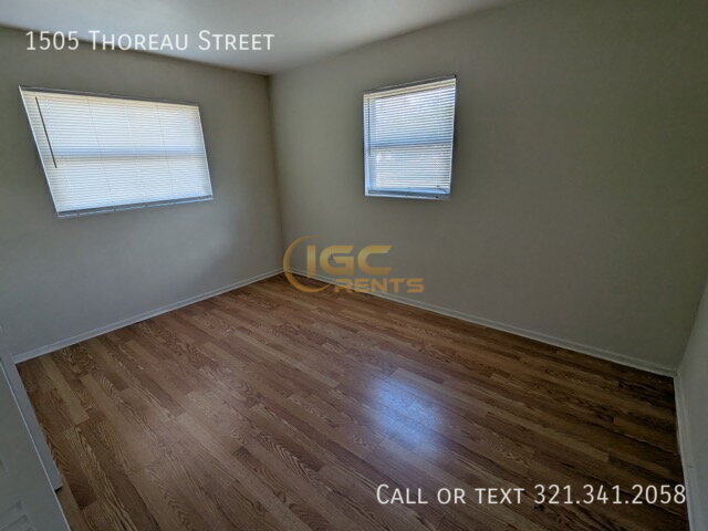 Building Photo - 1505 Thoreau St