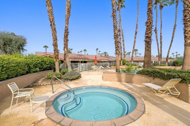 Building Photo - 45710 Pueblo Rd