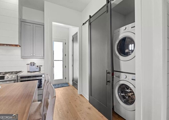 Building Photo - 167 Ravenhurst Ln