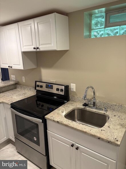 Building Photo - 4104 Swiss Stone Dr