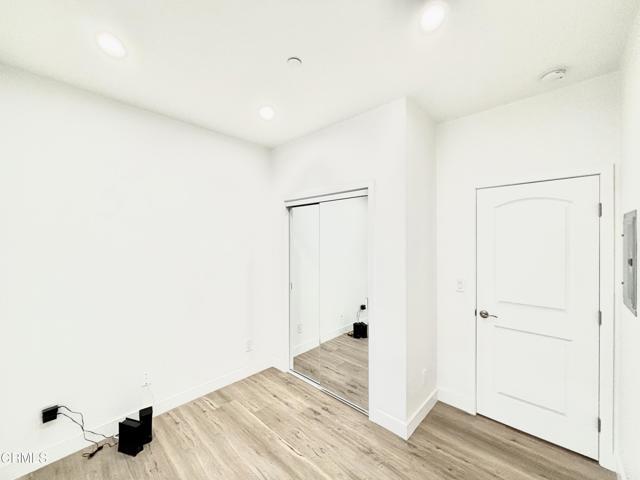 Building Photo - 351 Huerta St