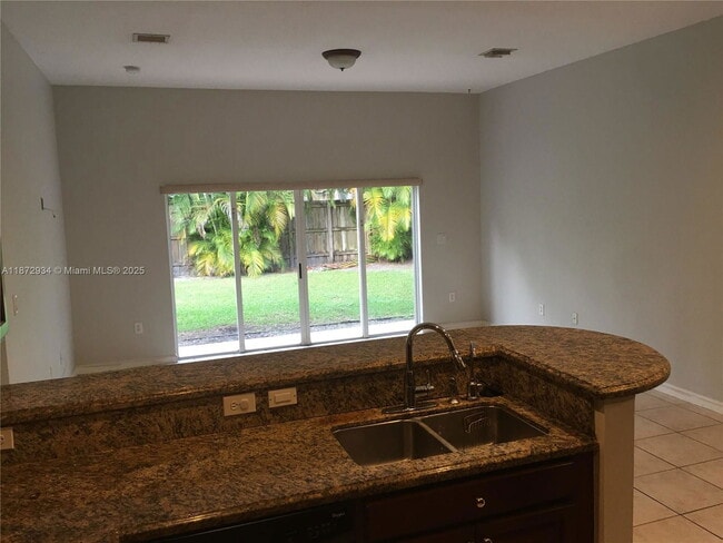 Building Photo - 16637 SW 52nd St