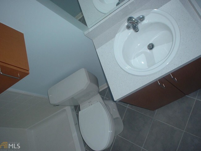 Building Photo - 3046 Briarcliff Rd NE