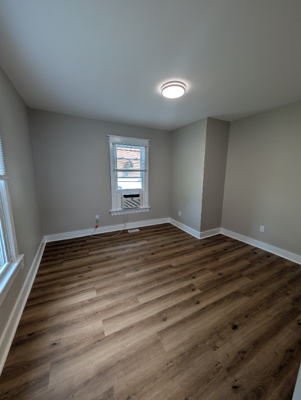 Building Photo - 1825 Patterson Ave SW