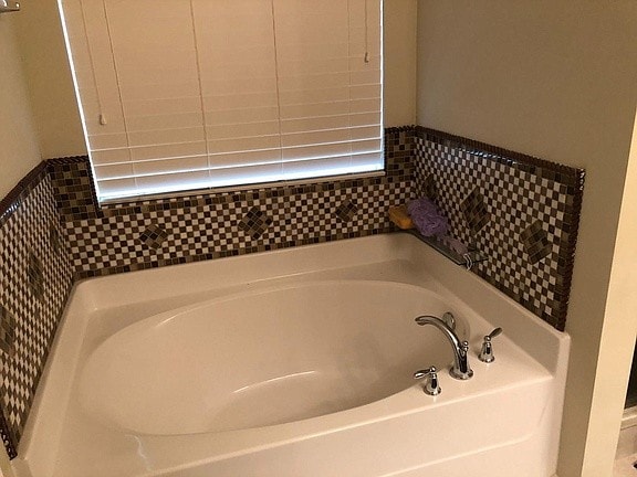 Building Photo - 955 Ryecroft Ln