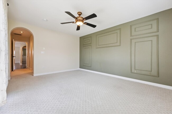 Building Photo - 9218 Viaggio Way