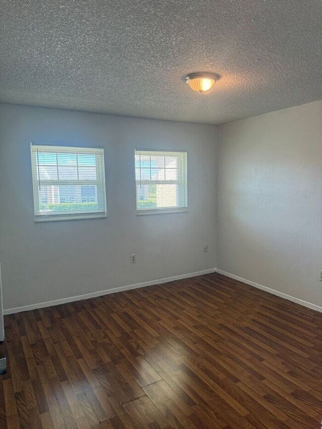 Building Photo - Spacious Condo in Las Palmas @ Sand Lake in Orlando