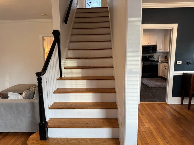 Building Photo - 5009 E Seminary Ave