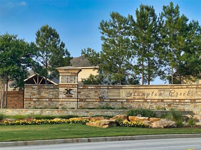 Building Photo - 5623 S Denham Ridge Ln