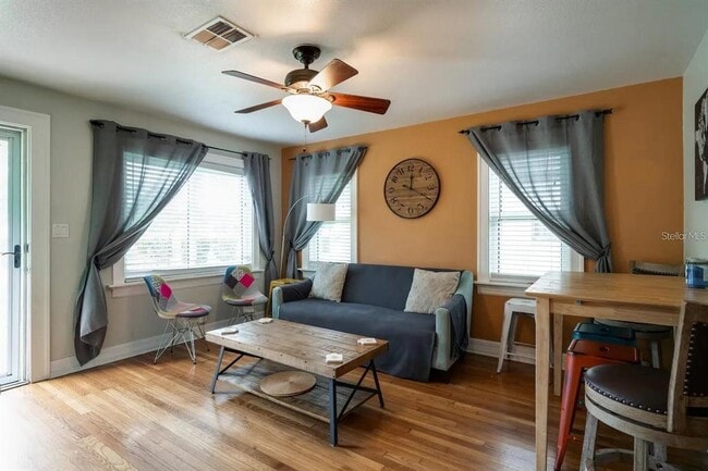 Building Photo - 1501 29th Ave N