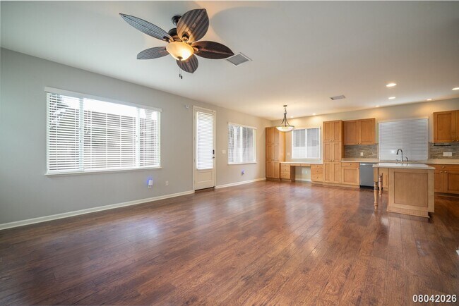 Building Photo - 5 Bed 3 Bath in Ka Makana at Hoakalei
