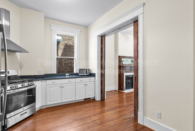 Building Photo - 2314 Floyd Ave