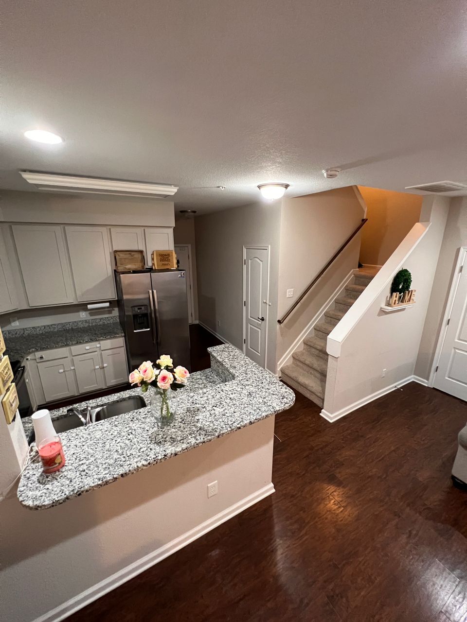 Kitchen - 601 Freeman Dr