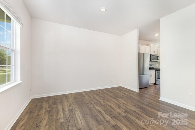 Building Photo - 7109 Pennyroyal Wy