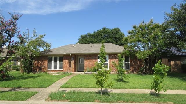 Primary Photo - 225 Glenwood Dr