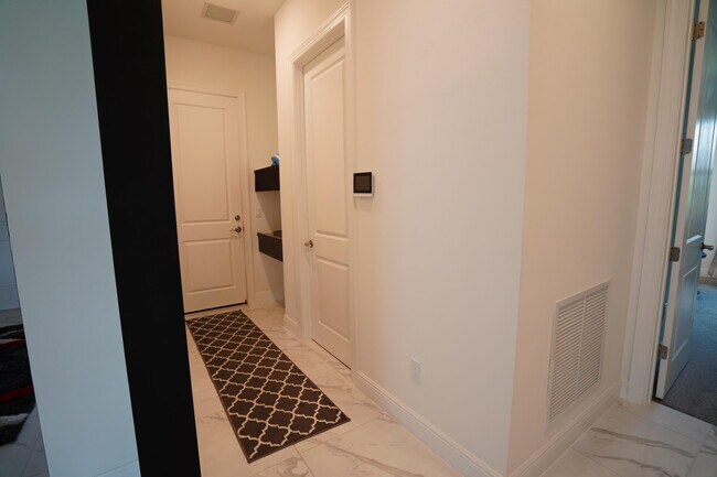 Building Photo - 15750 Longboat Key Dr