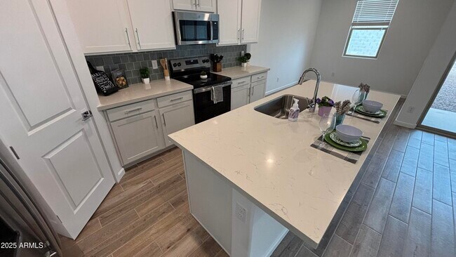 Building Photo - 18216 La Senda Dr W