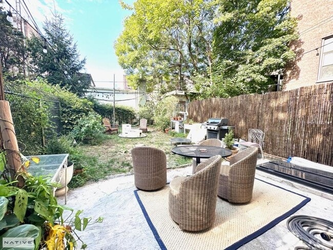 Primary Photo - 2 bedroom in BROOKLYN NY 11222
