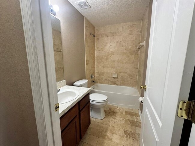 Building Photo - 918 Cork Oak Ln