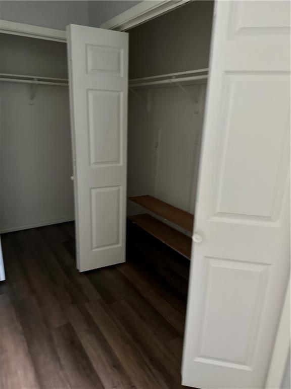 Building Photo - 2010 S Elm St