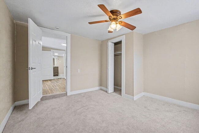 Building Photo - 3130 W Longfellow Pl