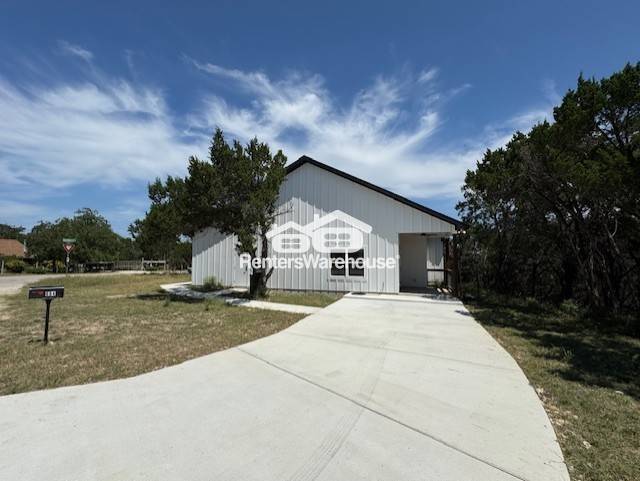 Building Photo - 664 Rolling Hills Dr