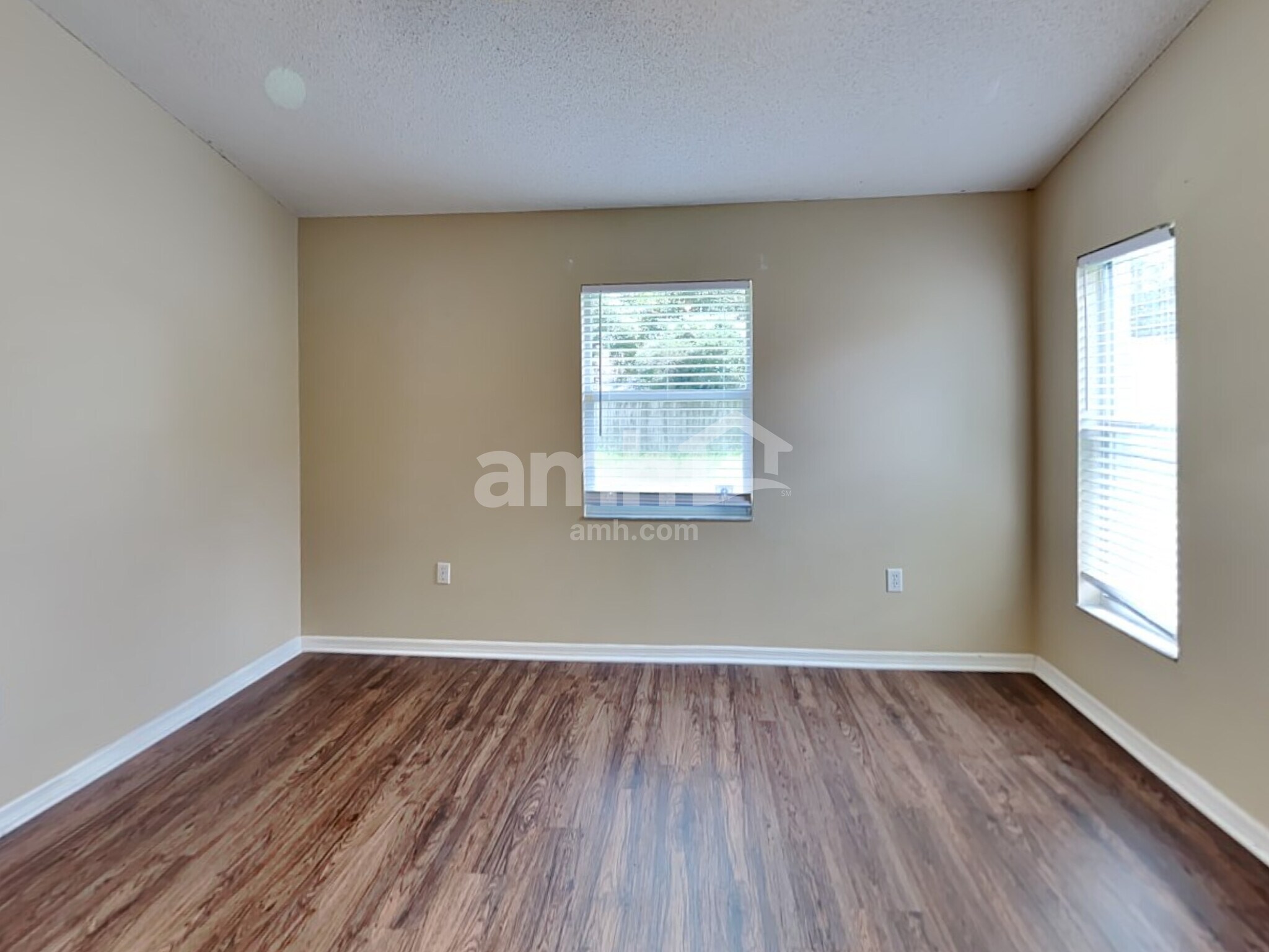 Building Photo - 837 Bryson Loop