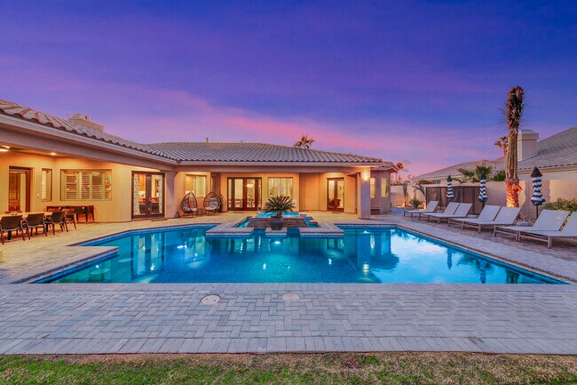 Building Photo - 41370 Sparkey Way