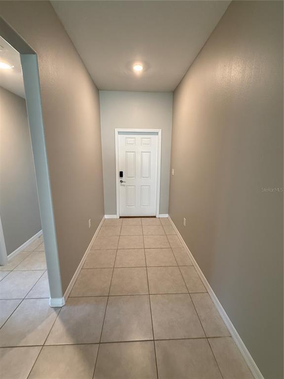 Building Photo - 15427 Miller Creek Dr