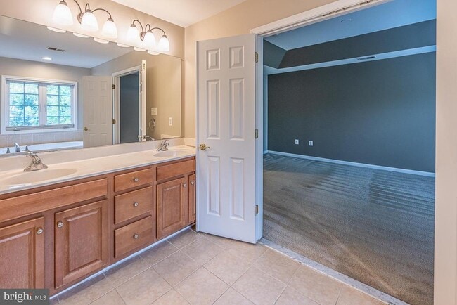 Building Photo - 117 Herndon Mill Cir