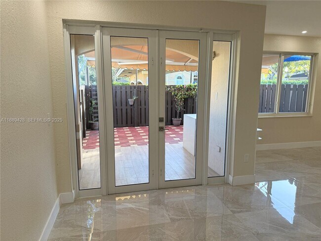 Building Photo - 12388 SW 124th Terrace