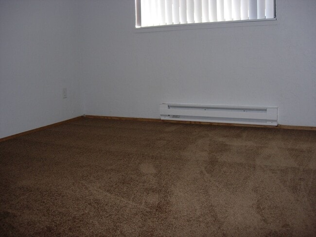 Building Photo - 11575 SW 135th Ave