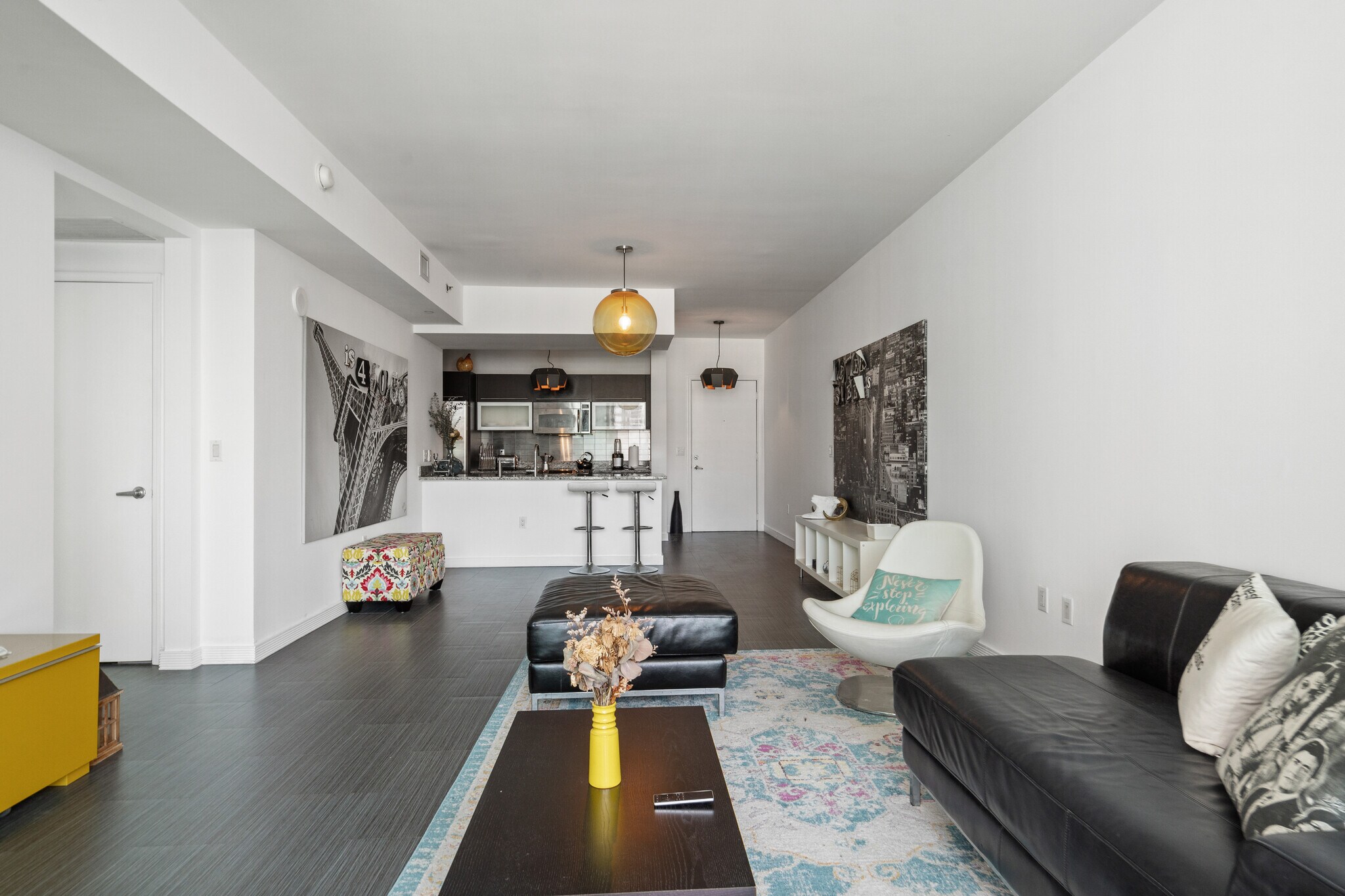 Building Photo - 951 Brickell Ave