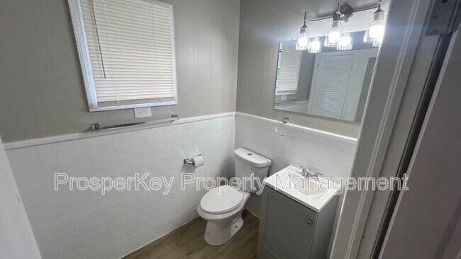 Building Photo - 4244 Murrelle St