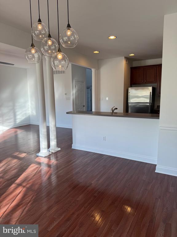 Building Photo - 111 Glacier Dr